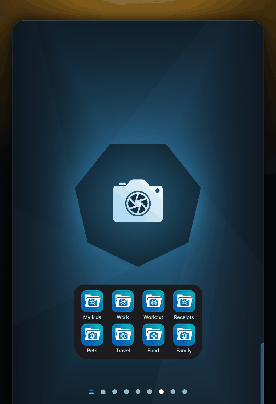The CamNest home screen widget: one block holding all folders, sitting on an Android home screen.
